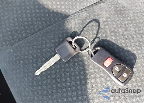 2011 Nissan Versa 1.8S из США, поврежденный, VIN 3N1BC1AP9BL406353